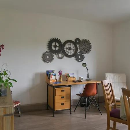 アパート Friends And Familly Guest コルマール