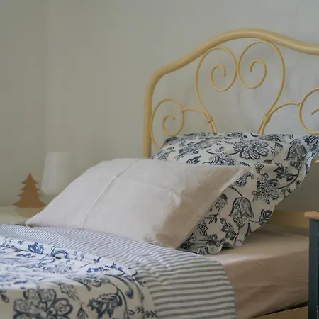 Friends And Familly Guest *