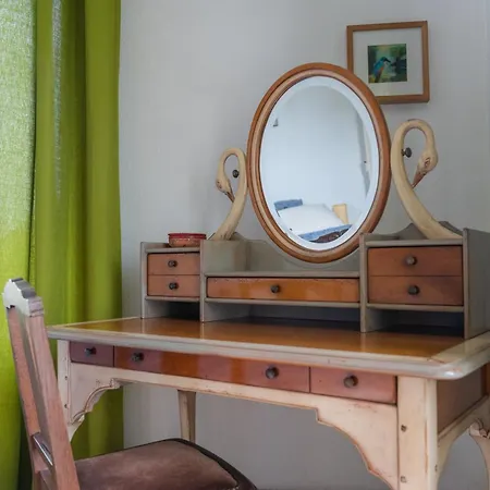 Friends And Familly Guest